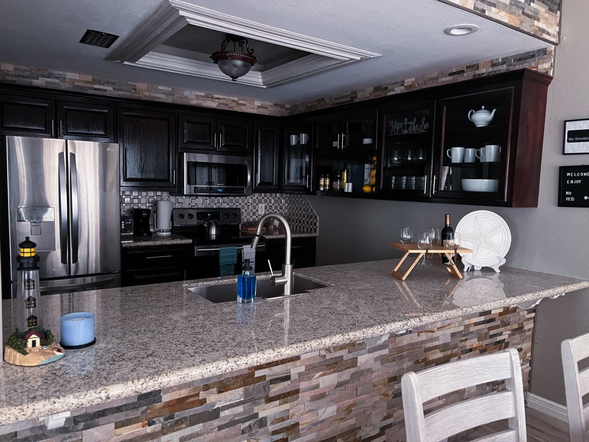 Fully equipped kitchen